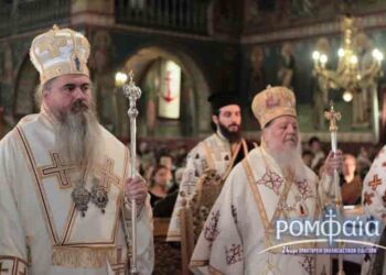 Συλλειτούργησαν πατέρας και υιός στον Ιερό Ναό Αγίας Σκέπης Πτολεμαΐδας