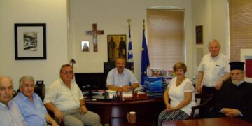 Αντιπροσωπεία της Πανελλήνιας Ομοσπονδίας Πολιτιστικών Συλλόγων Μακεδόνων και Παμμακεδονικών Ενώσεων στη Φλώρινα