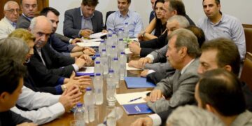 Στις 30 Αυγούστου νέος αρχηγός της ΝΔ, αν δεν… «μονιμοποιηθεί» ο Μεϊμαράκης