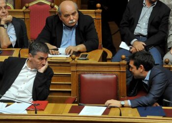 Με 230 «ναι» εγκρίθηκε το νομοσχέδιο – Ο ένας στηρίζει τον άλλο που δεν πιστεύει ό,τι ψηφίζει! Όχι από Ραχήλ, Ουζουνίδου και Διαμαντόπουλο