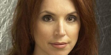 Συναυλία με την Καλλιόπη Βέττα σήμερα στα Σέρβια