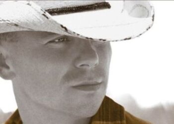 Οι μουσικές επιλογές του e-ptolemeos.gr – Kenny Chesney – Living In Fast Forward (2005)