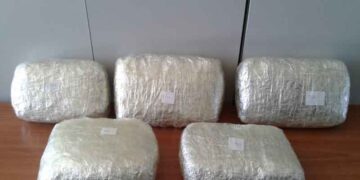 Κουβαλούσε πάνω από 4,5 κιλά ακατέργαστης κάνναβης – Σύλληψη 40χρονου αλλοδαπού σε περιοχή της Φλώρινας – Καταδίωξη της ΕΛ.ΑΣ.