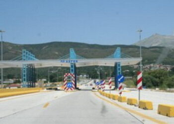 Ι.Χ. “καρφώθηκε” σε διόδια στην Εγνατία Οδό – Δείτε το video