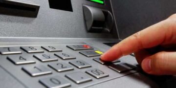 Τράπεζες: Από Δευτέρα 180 ευρώ κάθε 3 ημέρες από τα ΑΤΜ