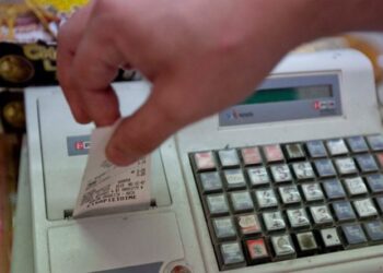 ΦΠΑ: Το… ζύγι θα κρίνει τι θα πάει στο 23% και τι στο 13%!- Νέο αλαλούμ στην αγορά από Δευτέρα