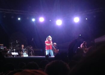 Δείτε βίντεο από τη συναυλία του Βασίλη Παπακωσταντίνου στο 37o River Party Νεστορίου Καστοριάς