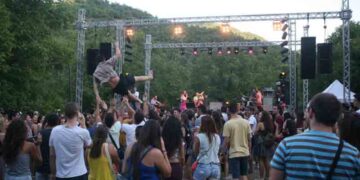 37o River Party στο Νεστόριο Καστοριάς – Δείτε πολλές φωτό και βίντεο από τις συναυλίες