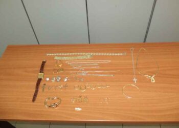 Εξιχνίαση κλοπής 100.000 € από κατοικία στη Φλώρινα – Βρέθηκε μέρος των κλοπιμαίων σε σπίτια τριών Ελλήνων – Πρόλαβαν και πούλησαν μεγάλο μέρος των κοσμημάτων