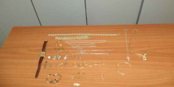 Εξιχνίαση κλοπής 100.000 € από κατοικία στη Φλώρινα – Βρέθηκε μέρος των κλοπιμαίων σε σπίτια τριών Ελλήνων – Πρόλαβαν και πούλησαν μεγάλο μέρος των κοσμημάτων
