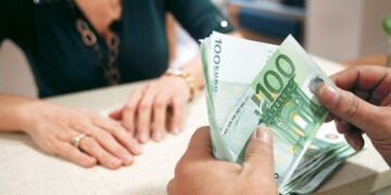 Εκλογές 2015: Παγώνουν και τα εφάπαξ οι κάλπες