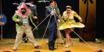 Η παράσταση Το «Νησί των Σκλάβων» από το ΔΗ.ΠΕ.ΘΕ Κοζάνης στο Νεστόριο, το Επταχώρι και την Νεάπολη