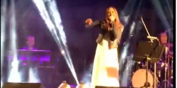 Δείτε βίντεο από τη συναυλία της Μελίνας Ασλανίδου στην Άρδασσα