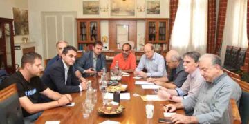 Σύσκεψη Διακομματικής Επιτροπής Δήμου Κοζάνης για τις εκλογές – Που θα τοποθετηθούν τα ταμπλό