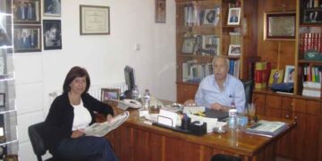 Στα κεντρικά γραφεία μας η Ευγενία Ουζουνίδου, από τα Παραπολιτικά του Παλμού 16/09/2015