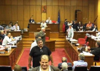 Νέα διακοπή στο Περιφερειακό Συμβούλιο – Έντονη λογομαχία Σβώλη-Παναγιωτίδου για την εισήγηση του ΣΔΙΤ της ΔΙΑΔΥΜΑ
