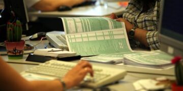 Διαμαρτυρία Συλλόγου Εφοριακών Δυτικής Μακεδονίας για το “κλείσιμο” του ΣΔΟΕ