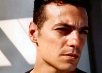 Η Μουσική Γωνιά του Μίλτου Ηλιάδη στο e-ptolemeos.gr – Μανώλης Φάμελλος – Γαλάζια μυστικά