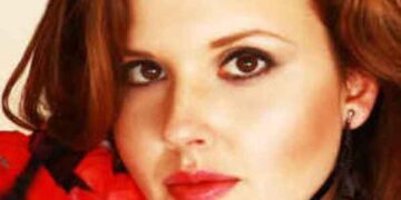 Η Μουσική Γωνιά του Μίλτου Ηλιάδη στο e-ptolemeos.gr – Halie Loren – Perhaps, Perhaps, Perhaps