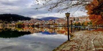 Η Φθινοπωρινή Καστοριά ξετρελαίνει το Instagram – Οι καλύτερες φωτογραφίες