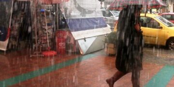 Έκτακτο δελτίο επιδείνωσης του καιρού: 72 ώρες με βροχές, καταιγίδες, κρύο και χαλάζι