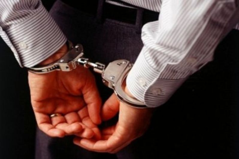 Συνελήφθησαν δυο άτομα για παραβάσεις περί ναρκωτικών και όπλων σε περιοχή της Κοζάνης