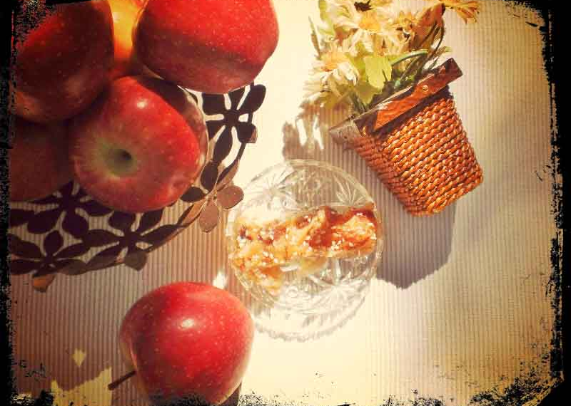 Ιστορίες Μαγειρικής: Τα 40 μήλα, η προγιαγιά και η μηλόπιτα