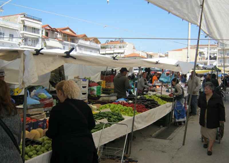 Ανανέωση αδειών επαγγελματιών πωλητών Λαϊκών Αγορών