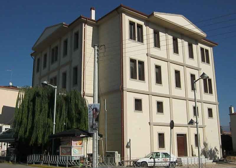 Το κτήριο της Εγγύς Ανατολής – Ο Επίκαιρος καταγράφει