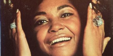 Οι μουσικές επιλογές του e-ptolemeos.gr – Nancy Wilson – Can’t Take My Eyes Off You (1970)