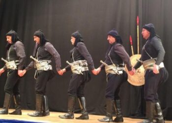 Η θεατρική παράσταση «Πύρριχος» στη Θεσσαλονίκη