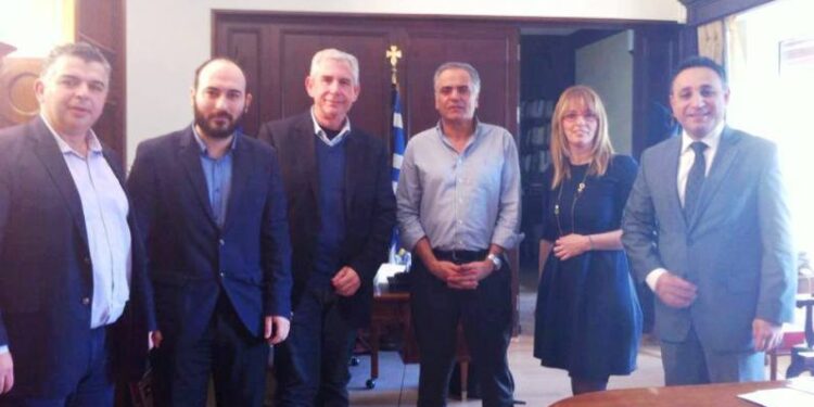 Συνάντηση του Πανελλήνιου Δικτύου Συμπαραστατών με τον Υπουργό Εσωτερικών Πάνο Σκουρλέτη