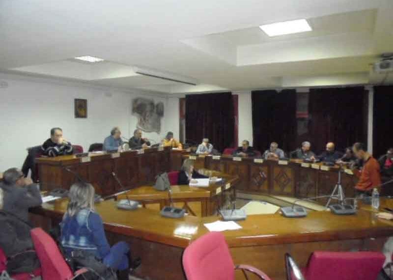 Στον προαύλιο χώρο του κλειστού γυμναστηρίου (ΔΑΚ) Πτολεμαΐδας θα φιλοξενηθούν οι εορταστικές εκδηλώσεις του δήμου Εορδαίας