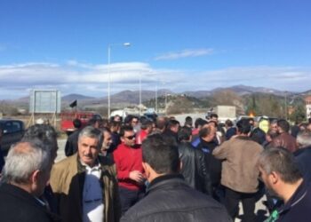 Ναι στις κινητοποιήσεις όχι στα μπλόκα από τη Συνέλευση Αγροτικού Συλλόγου Βελβεντού