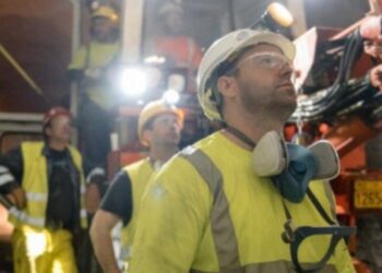 Ετοιμη η εισήγηση για τις πρώτες 200 απολύσεις στη ΔΕΗ