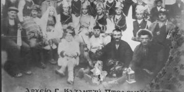 Τα πρώτα παραδοσιακά, ΜΟΜΟΕΡΙΑ, από τα Ούτσιανα (Κομνηνά), 6 Ιανουαρίου 1926 – Από την στήλη του κ. Γ. Καζαντζή στον Παλμό 28/12/2016