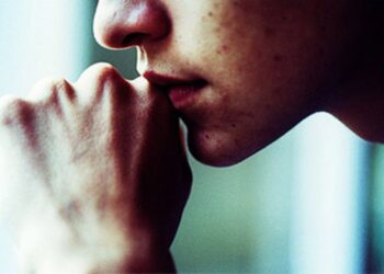 Η κατάθλιψη είναι σοβαρή νόσος που θεραπεύεται