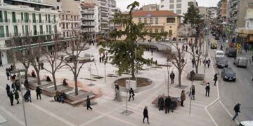 Παραδίδεται προς χρήση η νέα Πλατεία Κοζάνης