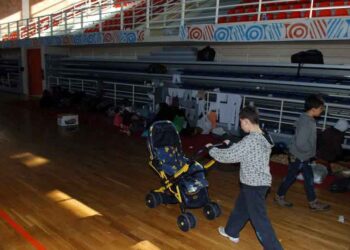 4 Λεωφορεία με πρόσφυγες από την Κοζάνη αναχωρούν για την Ειδομένη