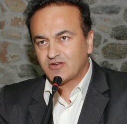 Γιάννης Αντωνιάδης: Σοβαρά προβλήματα λειτουργίας και ελλείψεις προσωπικού στο νοσοκομείο Φλώρινας