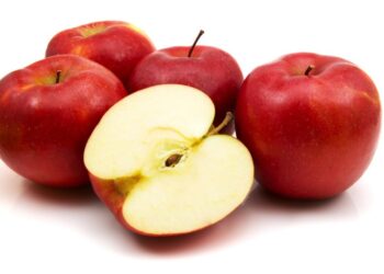 Μοιράζει μήλα στα μέλη του ο Σύλλογος Πολυτέκνων Εορδαίας