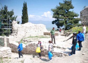 Δήμος Σερβίων –Βελβεντού: «Let’s do it Greece 2016»