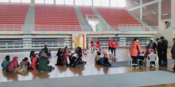 Η Ομάδα Γυναικών Εορδαίας προσφέρει συσσίτιο στους πρόσφυγες της Λευκόβρυσης