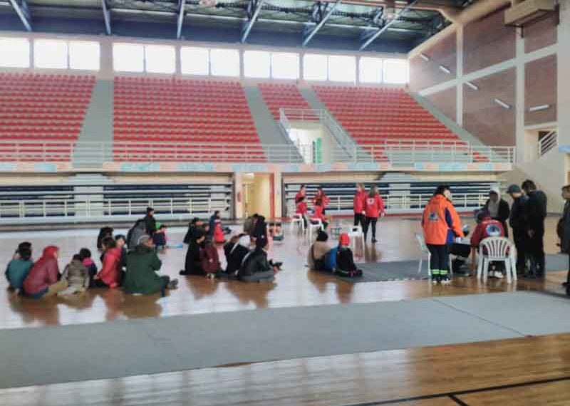 Η Ομάδα Γυναικών Εορδαίας προσφέρει συσσίτιο στους πρόσφυγες της Λευκόβρυσης