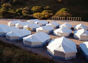 STAR.GR: Σε ΑΕΒΑΛ και Μαυροδένδρι τα hot spots για τους πρόσφυγες