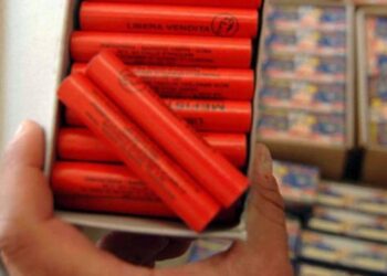 Σύλληψη 32χρονου στην Φλώρινα για παράνομο εμπόριο βεγγαλικών