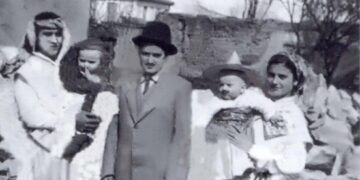 Συγγενική παρέα της πιάτσας στο καρναβάλι του 1954 – Από την στήλη του κ. Γ. Καζαντζή στον Παλμό 09/03/2016