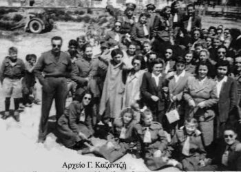 Οι Προσκοπίνες επισκέπτονται την μονάδα του Πυροβολικού στο παλιό πάρκο το 1948- Από την στήλη του κ. Γ. Καζαντζή στον Παλμό 20/04/2016