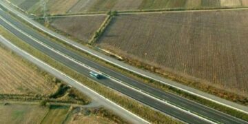 ΤΕΛΩΝΕΙΟ ΚΡΥΣΤΑΛΛΗΠΗΓΗΣ: Δεκάδες χιλιάδες διελεύσεις λόγω Πάσχα