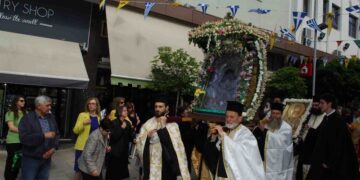 21 χρόνια μετά το σεισμό! – Στην Κοζάνη λιτανεία, στο Βόϊο “ρημάζουν’ οι υποδομές για τους σεισμόπληκτους